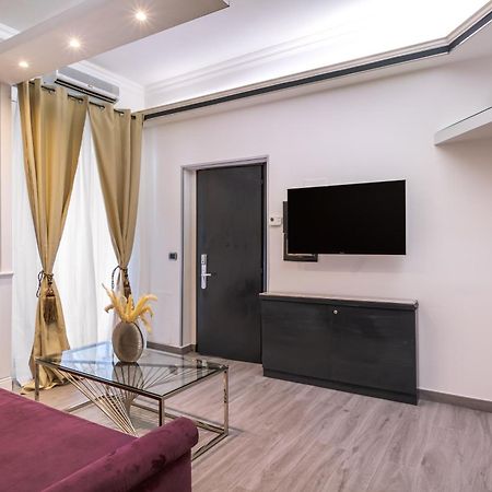 רומא Daphne Suites מראה חיצוני תמונה