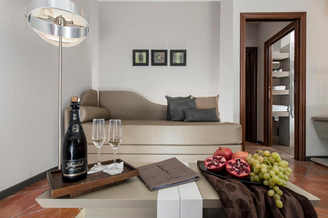 רומא Daphne Suites מראה חיצוני תמונה