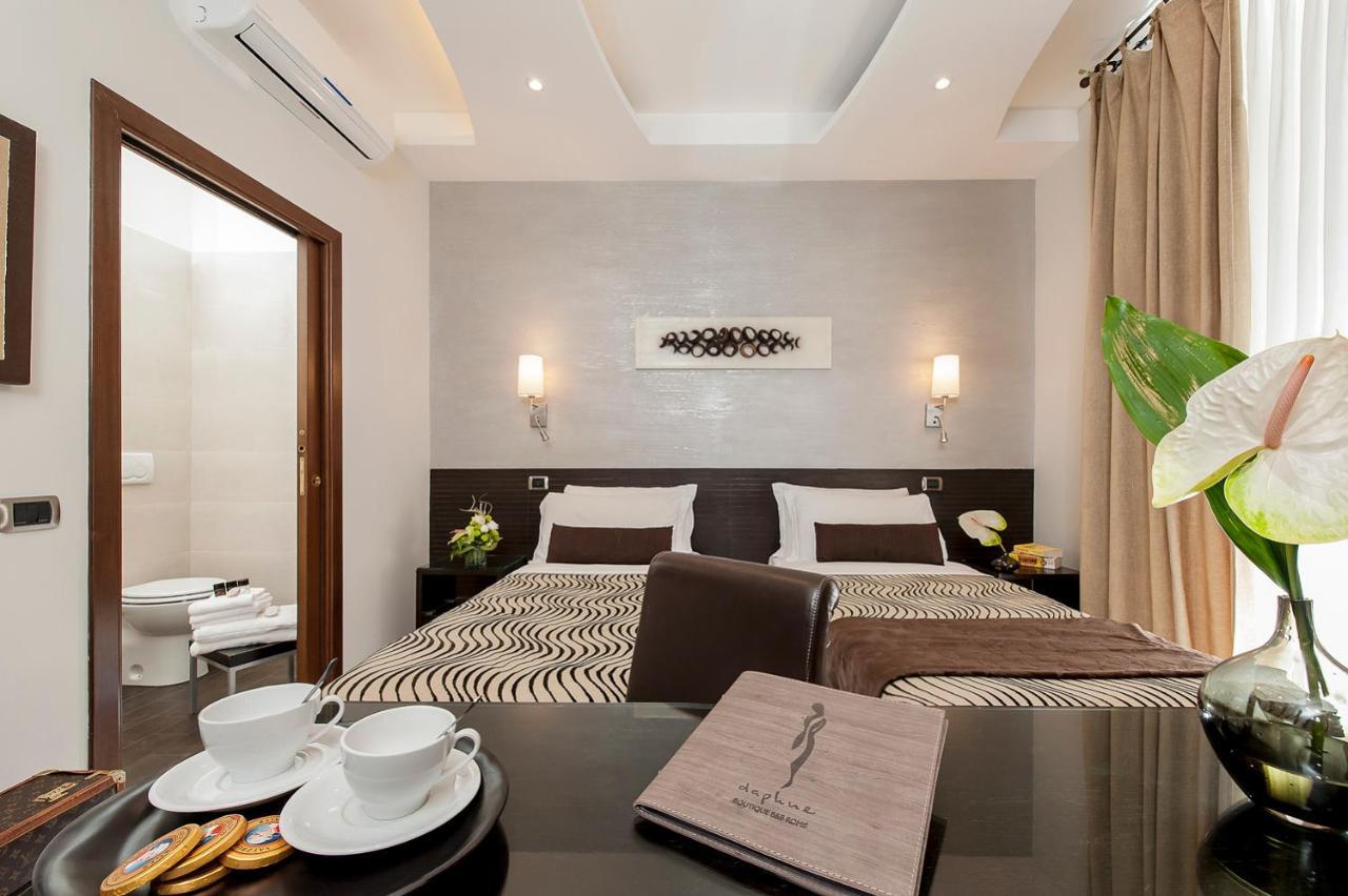 רומא Daphne Suites מראה חיצוני תמונה